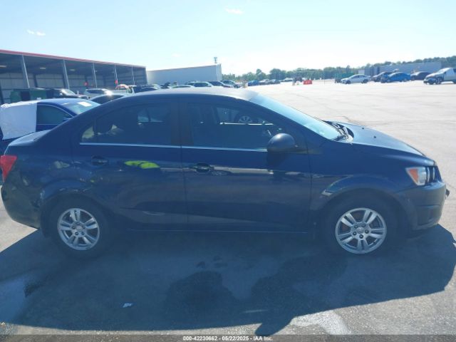 1G1JC5SB5F4177676 Chevrolet Sonic Lt Auto