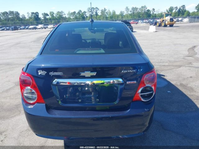 1G1JC5SB5F4177676 Chevrolet Sonic Lt Auto