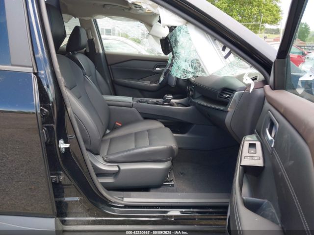 5N1BT3BB8PC921483 Nissan Rogue Sv Intelligent Awd