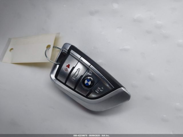 WBA8B7C55HK858171 BMW 340i Xdrive