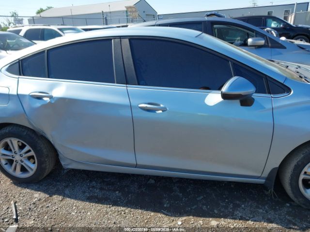 3G1BE5SM8HS537557 Chevrolet Cruze Lt Auto