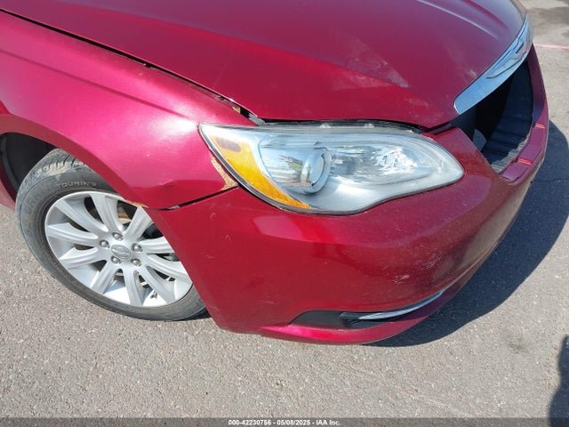 1C3CCBBG7EN114683 Chrysler 200 Touring