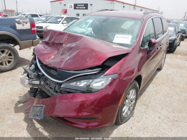2020 CHRYSLER VOYAGER 2C4RC1DG4LR260889 Photo 1