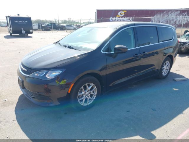 2C4RC1DG7HR695171 Chrysler Pacifica Touring