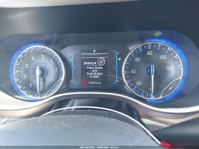 2C4RC1DG7HR695171 Chrysler Pacifica Touring