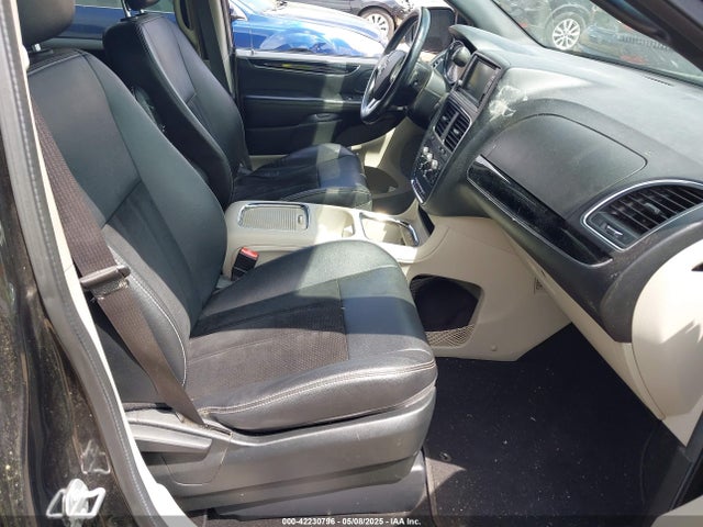 2C4RDGCG1JR324739 Dodge Grand Caravan Sxt