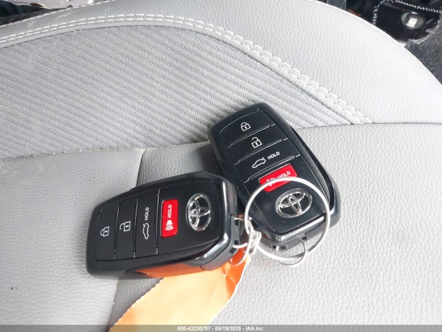 Toyota CAMRY SE 2025 4T1DAACK1SU006415 Image 11