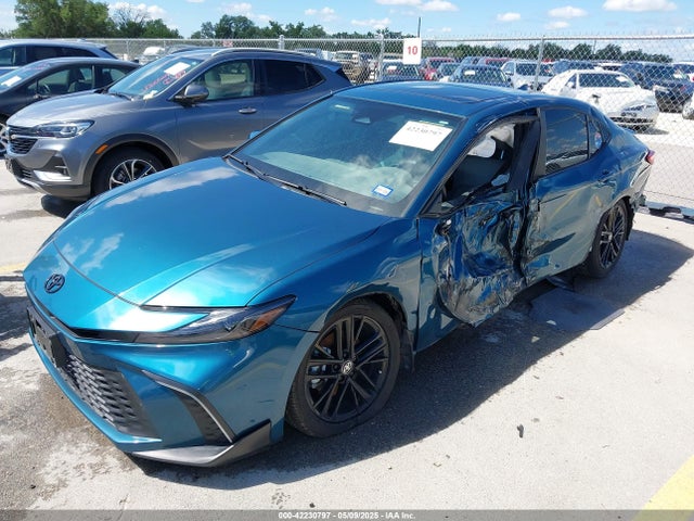 Toyota CAMRY SE 2025 4T1DAACK1SU006415 Image 2