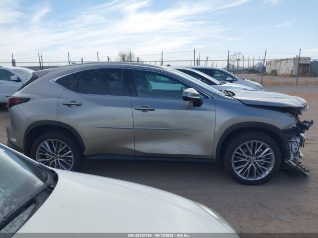 2T2HGCEZ3RC032785 Lexus Nx 350 Luxury