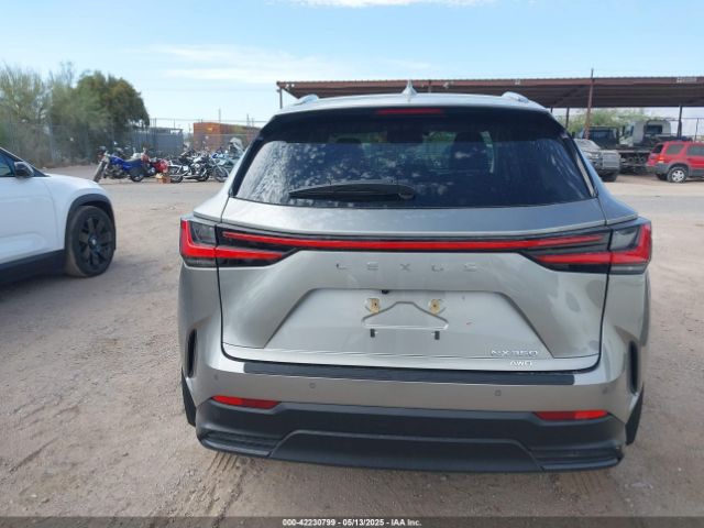 2T2HGCEZ3RC032785 Lexus Nx 350 Luxury