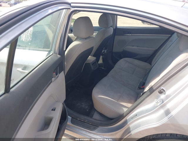 5NPD74LF1HH127620 Hyundai 2017