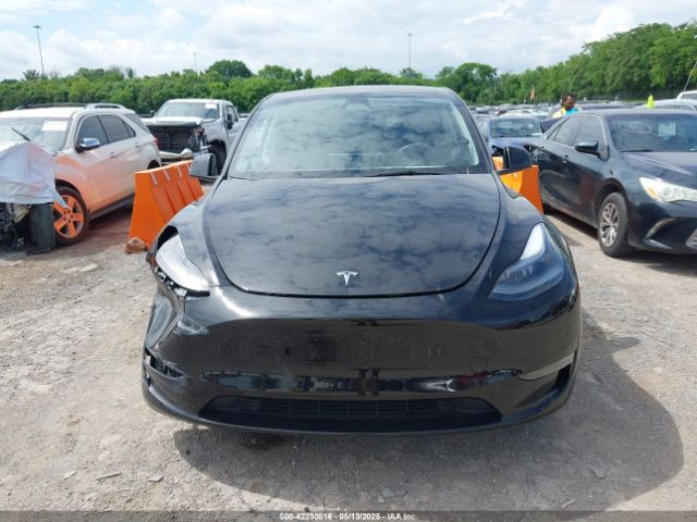 7SAYGDEE8PF919057 Tesla Model Y
