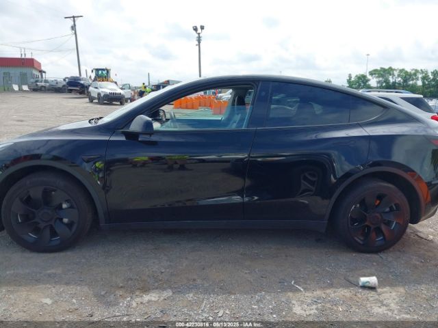 7SAYGDEE8PF919057 Tesla Model Y