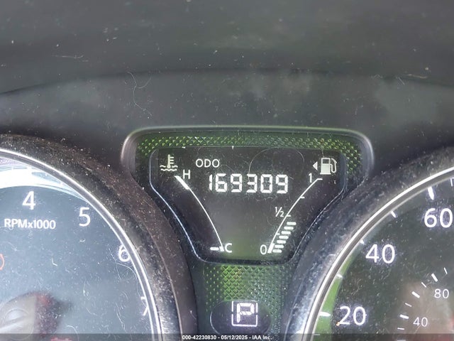 3N1CN7AP7HK466793 Nissan Versa 1.6 Sv