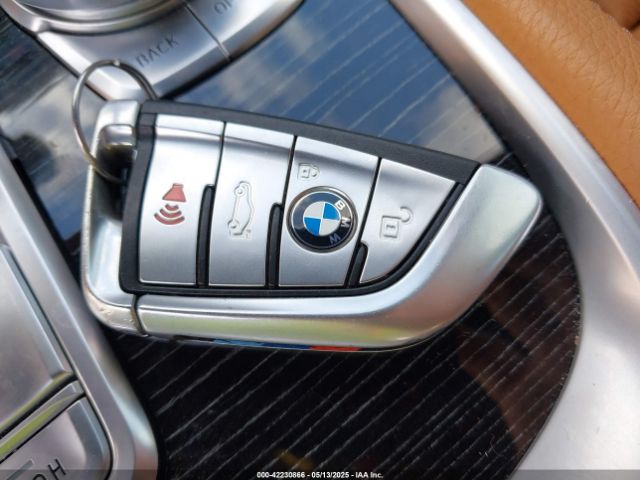 WBA7T2C0XLGF96842 BMW 740I