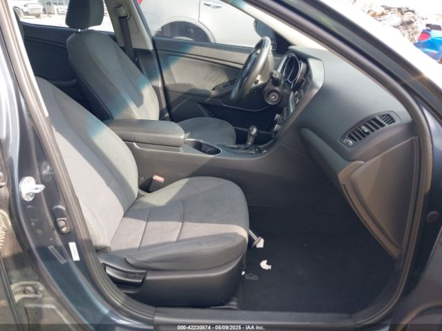 KNAGM4A75F5547893 KIA Optima Lx
