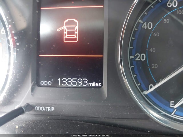 5YFBURHE1KP940690 Toyota COROLLA LE