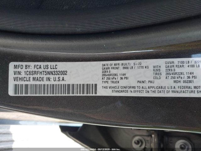 1C6SRFHT5NN332002 RAM 1500 Limited  4x4 5'7 Box