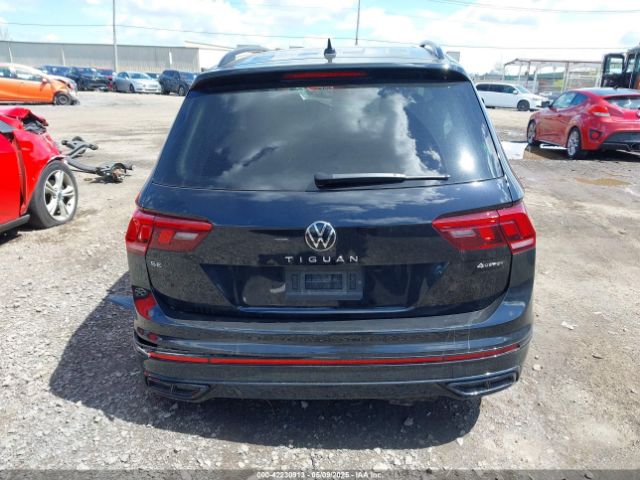 3VV8B7AX1PM031316 Volkswagen Tiguan 2.0t Se R-line Black