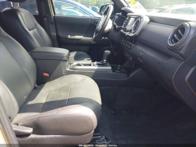 5TFCZ5ANXJX161717 Toyota Tacoma Trd Off Road