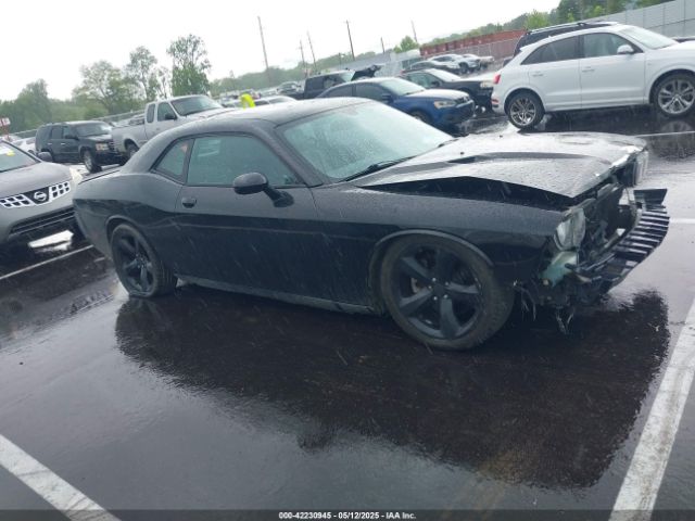2C3CDYAG9EH181733 Dodge Challenger Sxt Plus