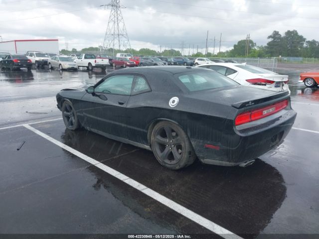 2C3CDYAG9EH181733 Dodge Challenger Sxt Plus
