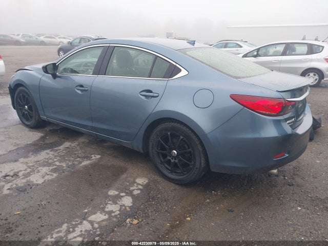 JM1GJ1W55F1181295 Mazda 2015