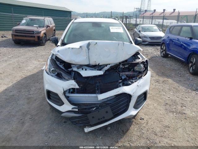 3GNCJPSB1LL232882 Chevrolet Trax Awd Lt