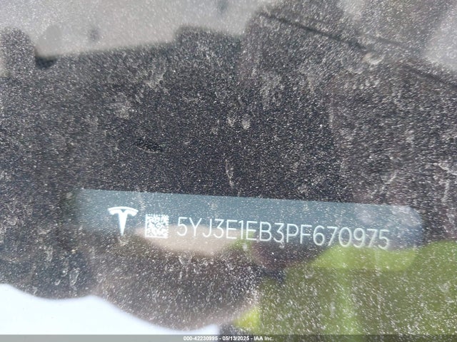 2023 TESLA MODEL 3 5YJ3E1EB3PF670975 Photo 8