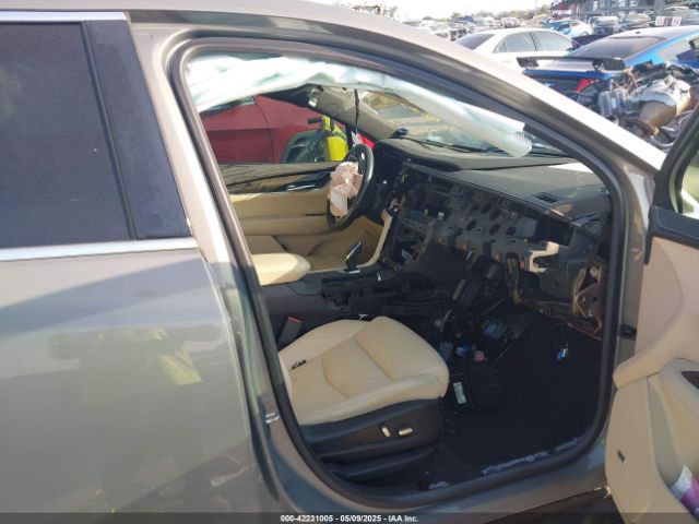 2018 CADILLAC XT5 1GYKNARS4JZ238915 Photo 4