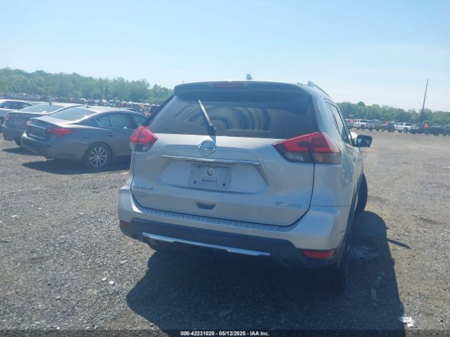 5N1AT2MV6HC764695 Nissan Rogue Sl