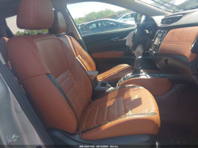 5N1AT2MV6HC764695 Nissan Rogue Sl
