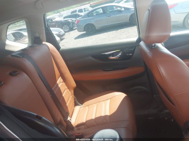 5N1AT2MV6HC764695 Nissan Rogue Sl