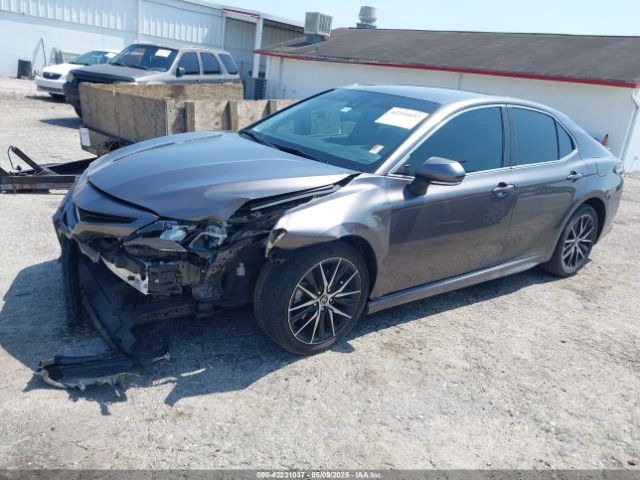 4T1T11AK9NU640414 Toyota CAMRY SE