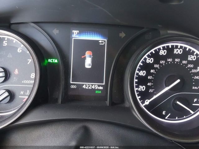 4T1T11AK9NU640414 Toyota CAMRY SE