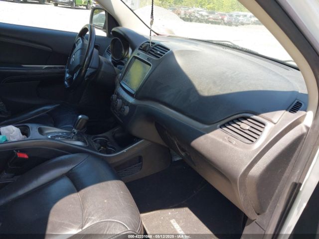3C4PDDGG2ET311579 Dodge Journey Crossroad