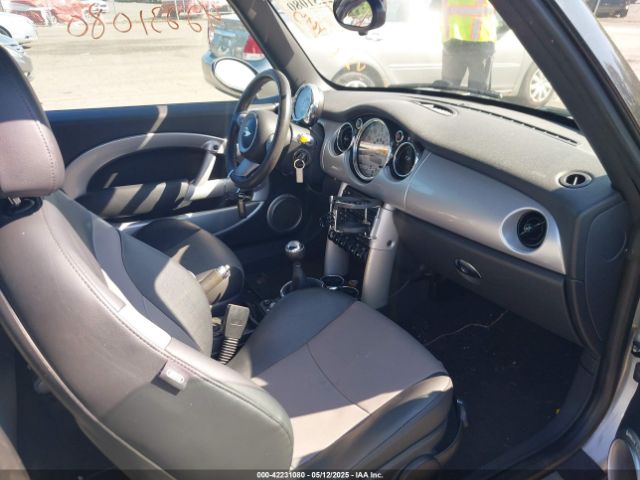 2007 MINI COOPER S WMWRH33517TJ44767 Photo 4