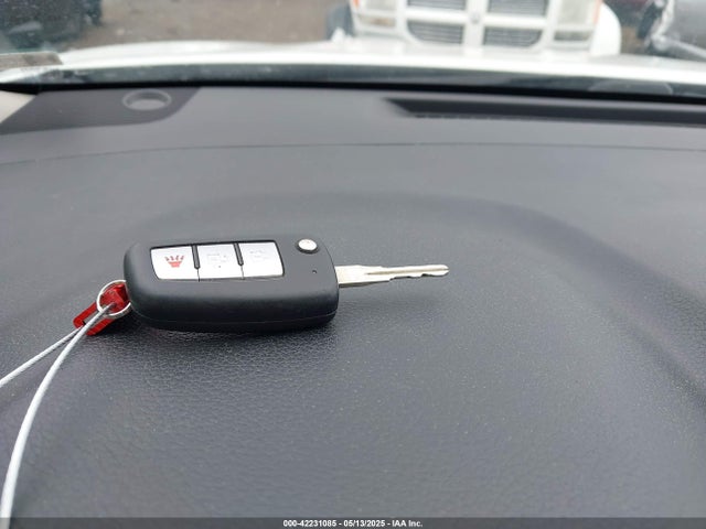 KNMAT2MVXHP577084 Nissan ROGUE S
