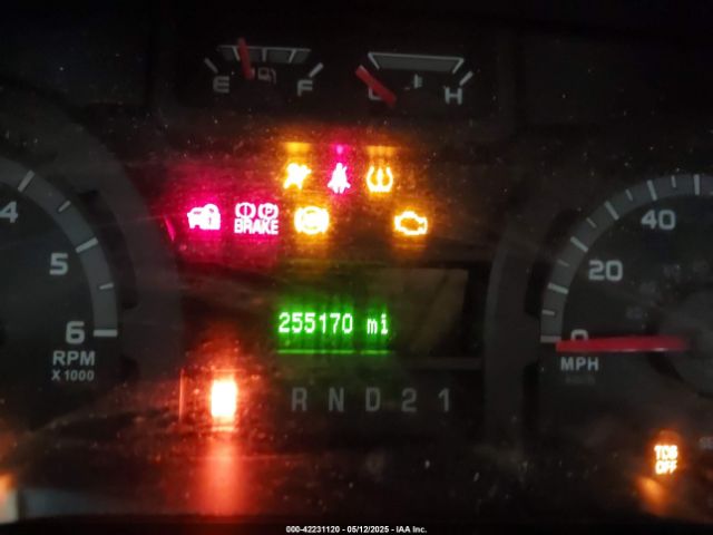 1FBNE3BL9EDB01008 Ford E-350 Super Duty Xlt