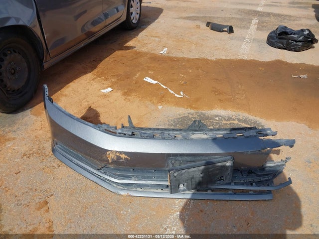 3VW267AJ5GM386510 Volkswagen Jetta 1.4t S
