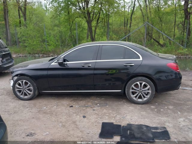 WDDWF4KB8JR409459 Mercedes-Benz C 300 4matic