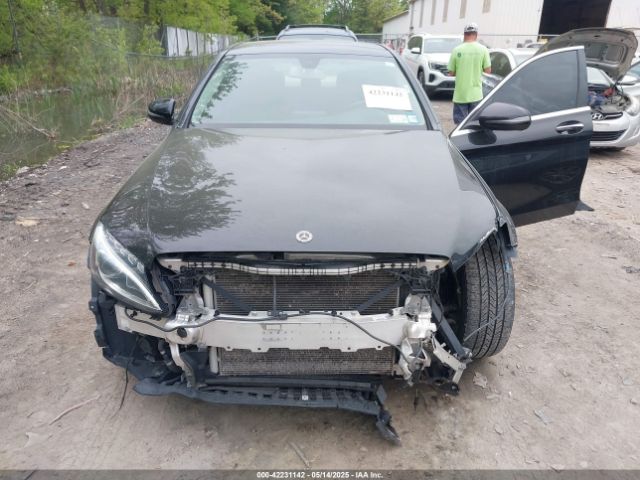 WDDWF4KB8JR409459 Mercedes-Benz C 300 4matic