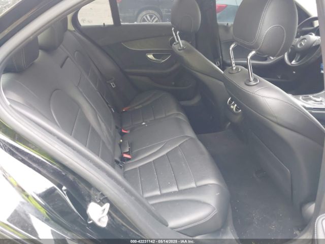WDDWF4KB8JR409459 Mercedes-Benz C 300 4matic