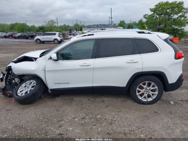 1C4PJMCS1GW145779 Jeep Cherokee Latitude
