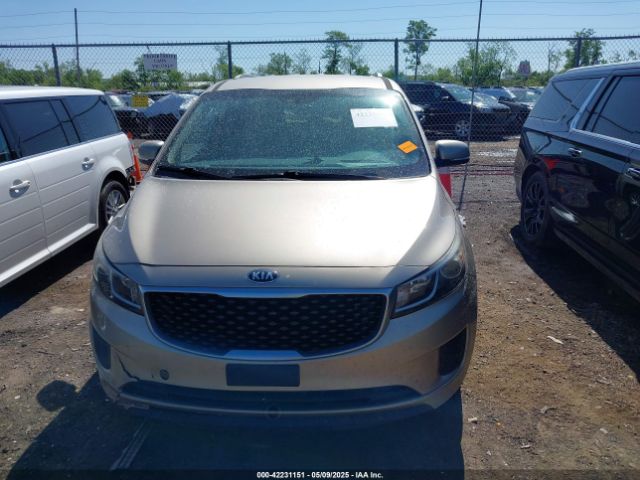 KNDMB5C1XF6069958 KIA SEDONA LX