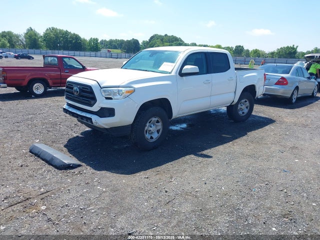 5TFAX5GN5KX156933 Toyota Tacoma Sr