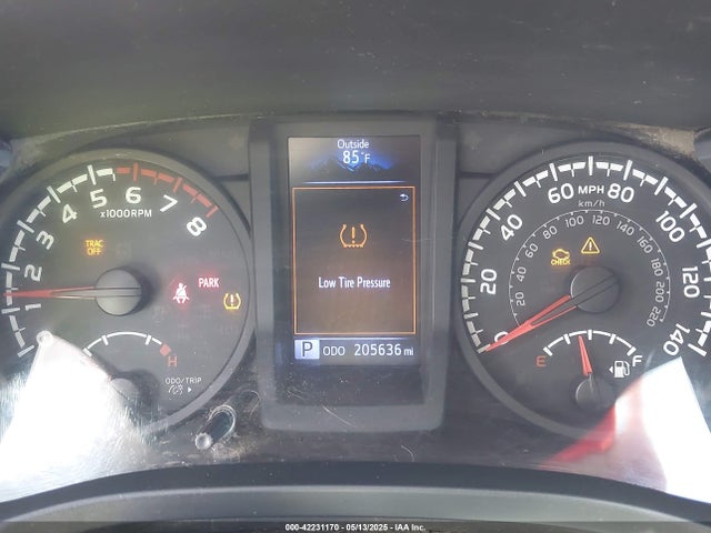 5TFAX5GN5KX156933 Toyota Tacoma Sr