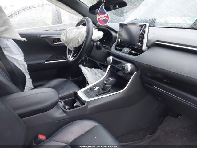 JTMEWRFVXKJ022418 Toyota Rav4 Hybrid Xse