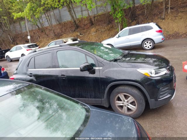 3GNCJLSB4HL151231 Chevrolet Trax Lt
