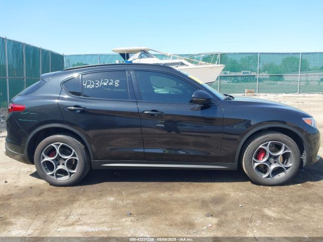 ZASFAKPN1J7B87334 Alfa Romeo Stelvio Sport Awd